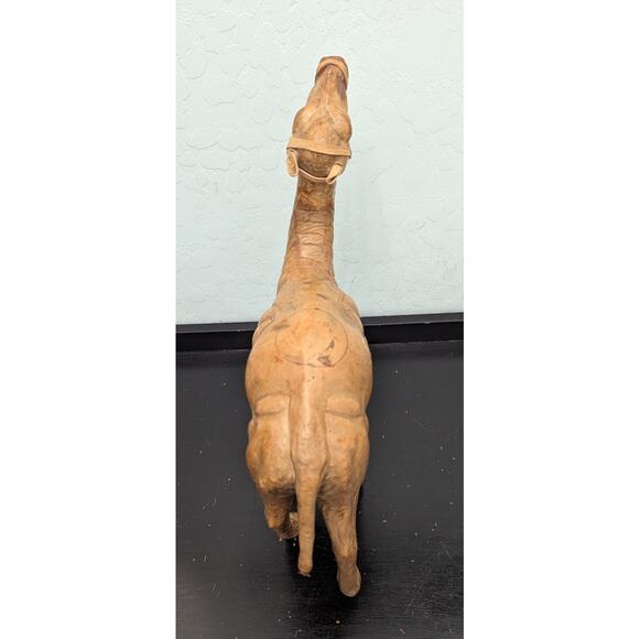 Large Leather Hand Wrapped Camel Figurine w Glass Eyes Quality Vintage - Picture 4 of 5